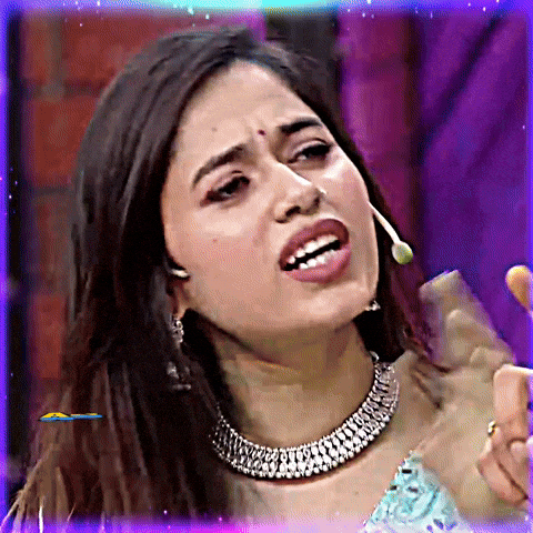 Jannat Zubair GIF