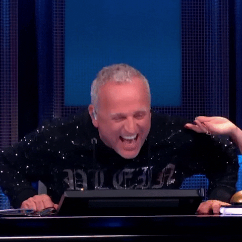 giphy.gif?cid=6c09b952wxplcdjhp07ctodtg5ns74s76pkjpqu2hzu3szb1&ep=v1_internal_gif_by_id&rid=giphy.gif&ct=g