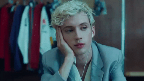 giphy.gif?cid=790b76114af74eed19ed9a723c