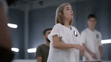 200.gif?cid=fc005b08c562b81df2bf8178762721c37a676eef8c9bf9f5&rid=200.gif&ct=g