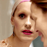 Lepiej nie mieć brwi czy rzęs