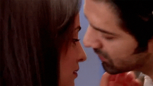 Arnav Khushi GIFs - Get the best GIF on GIPHY