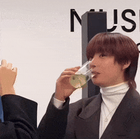 Kpop GIF