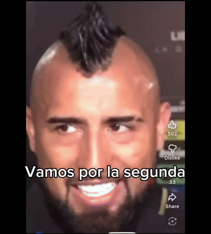 Colo Vidal GIF