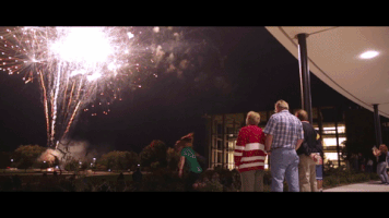 Fireworks Finale GIF by Valparaiso University