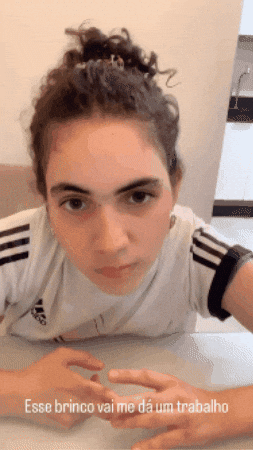 Ninabrinco GIF