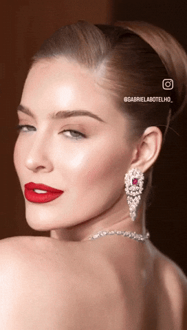 Gabriela Botelho GIF