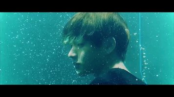 V GIF
