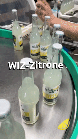 WIZ-Limo GIF