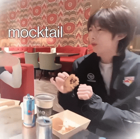 Juhoon GIF