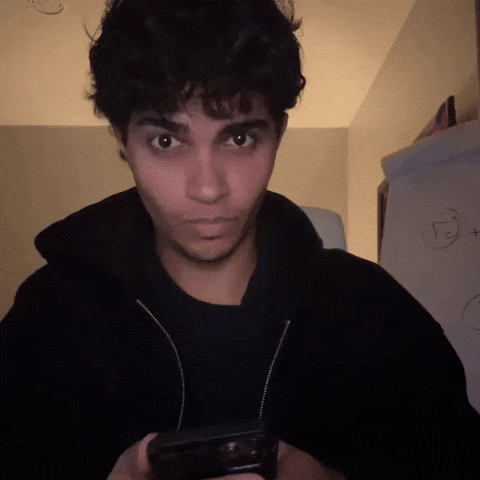Amirelates GIF
