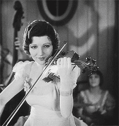 the smiling lieutenant