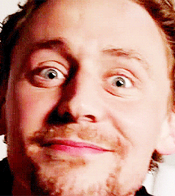 tom hiddleston if tou didnt had that glorious face GIF