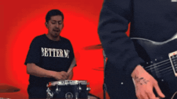 Vinilo en Blanco GIF