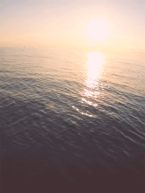 Ocean Blue Sun GIF - Find & Share on GIPHY