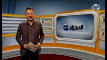 BroadcastMirror  GIF