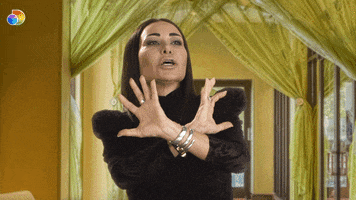 Real Housewives Queen GIF by discovery+