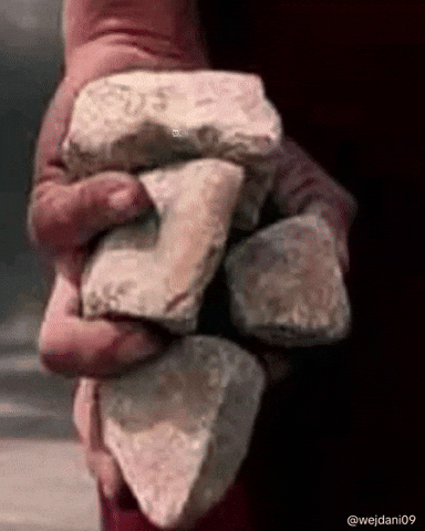 Brhowmre GIF
