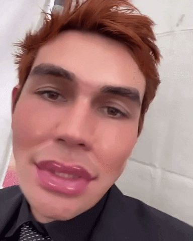 giphy.gif?cid=2154d3d7cceje2dlr3jo30ehvuociqc25kgqj4rkwdta84ny&ep=v1_gifs_username&rid=giphy.gif&ct=g