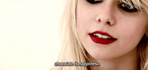 Gossip Girl Smile GIF - Find & Share on GIPHY