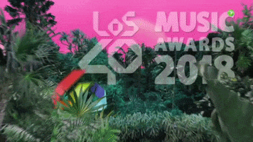 los 40 music awards gala GIF by Mediaset España