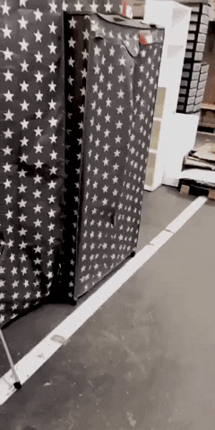 Thoai-Hong Thu GIF