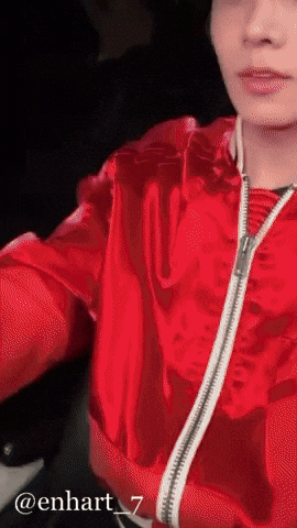 Lee Scuba GIF