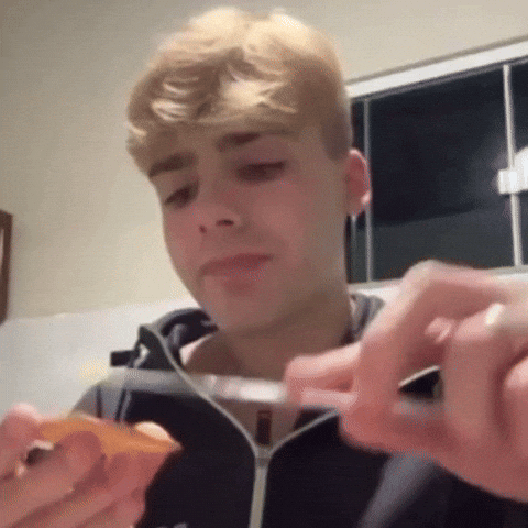 Caio Cerqueira GIF