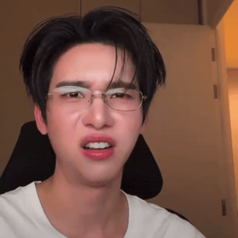 Ohmkrit GIF