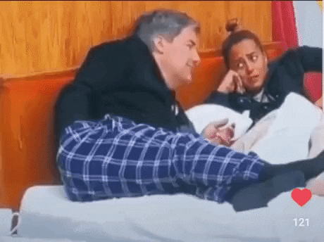 giphy.gif?cid=790b7611e6e7c50fb4ef6be329
