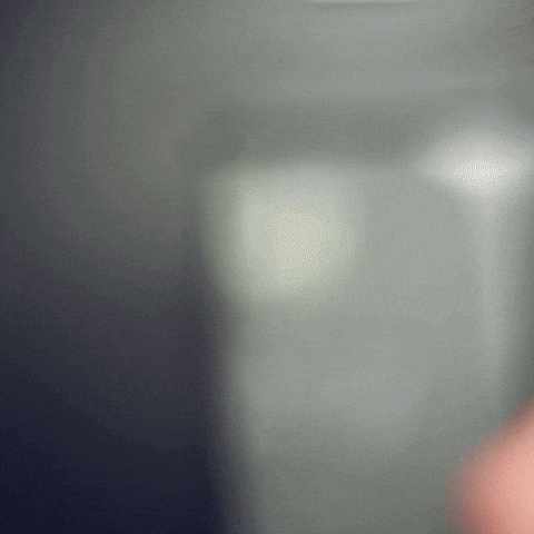 Zoom GIF