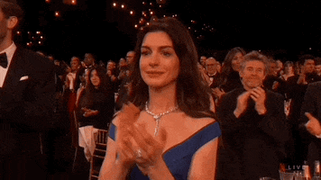 Anne Hathaway Applause GIF by SAG Awards