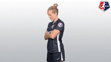 nwsl soccer pose nwsl stance GIF