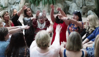 200.gif?cid=fc005b081513362eb5480f5479e6b09c9c310d0c68ec5d38&rid=200.gif&ct=g
