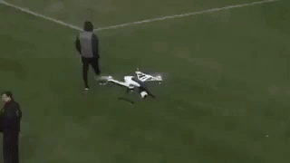 mati sport crash stadium dron GIF