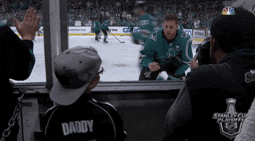 200.gif?cid=fc005b089644599c4b0cdfdde3a4e6e93b7cf4997d0dc42c&rid=200.gif&ct=g