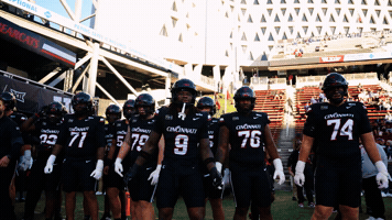 Damaine Wilson GIF by Cincinnati Bearcats