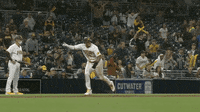 Machado-padres GIFs - Find & Share on GIPHY