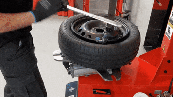 Meca24 auto garage tire mechanic GIF