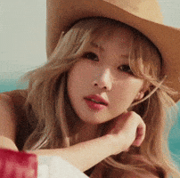 Queen Dreamcatcher GIF