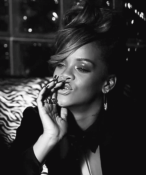 Unapologetic Gifs Get The Best Gif On Giphy Rihannasweetloudrated Rwe Found Lovetalk That Talkunapologetic