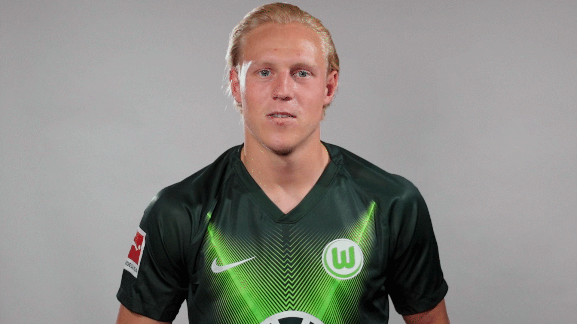 Soccer Reaction GIF by VfL Wolfsburg