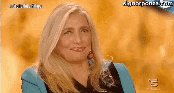 giphy.gif?cid=4d1e4f2923efc7aafe6a41af7c