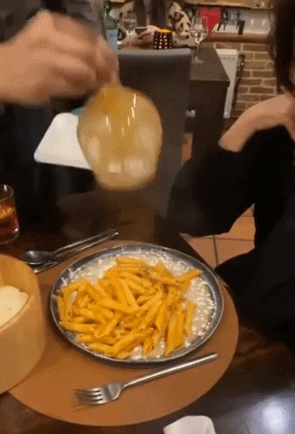 Pasta Plate GIF by Storyful