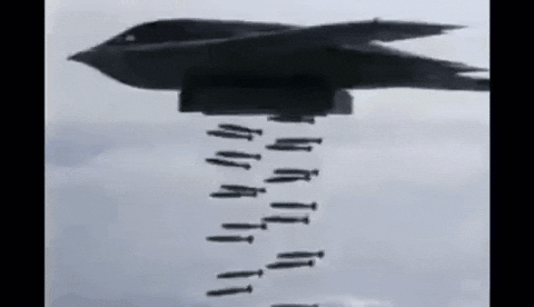 giphy.gif?cid=790b76111f3e23e77faea2a584