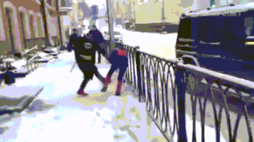200.gif