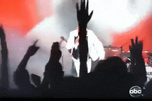 Miguel Legdrop GIF