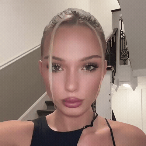 Model Supermodel GIF