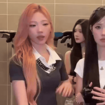 Stella 스텔라 GIF