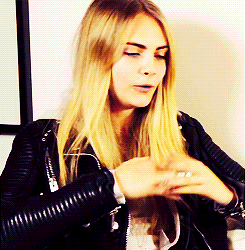 cara delevigne cara delevigne hunt GIF